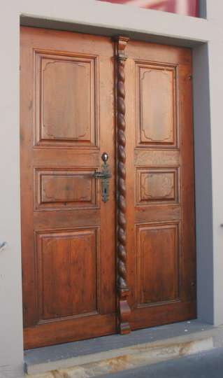 Restaurierung einer Barocktür in Deidesheim, Gaststätte zum Schwanen